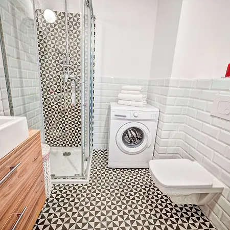 Homely Place 3* Posen