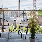 Homely Place 3*
