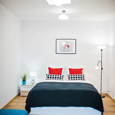 Homely Place 3*