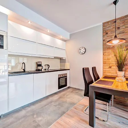 Homely Place Hotel 3*