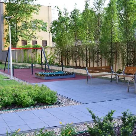 Homely Place فندق بوزنان